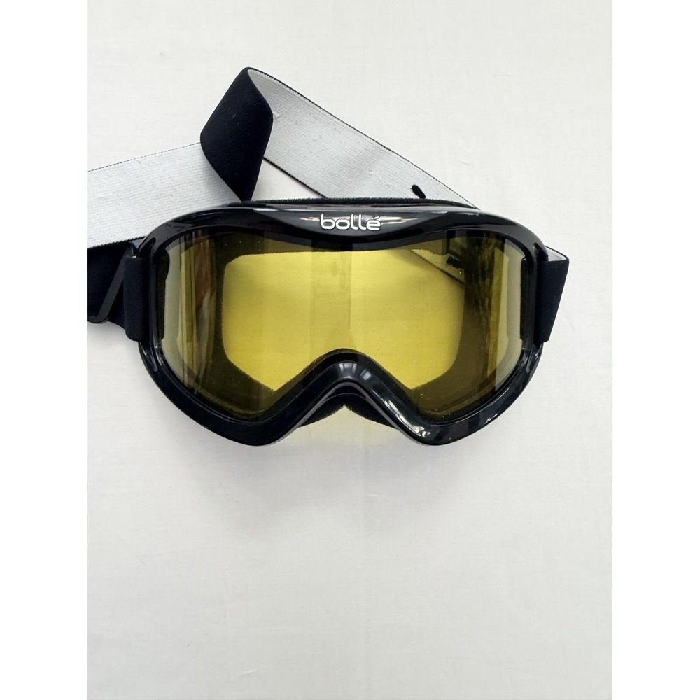 Bolle Mojo Ski Snowboard Goggles Mens Black Lemon Lens Anti-Fog UV400 20573 - Picture 3 of 6